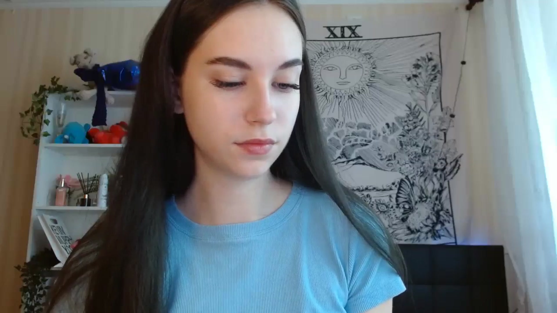 Gallery image thumbnail from ElsieF_'s myfreecams stream on, 06/11/2024, 05:33 image 8 of 20