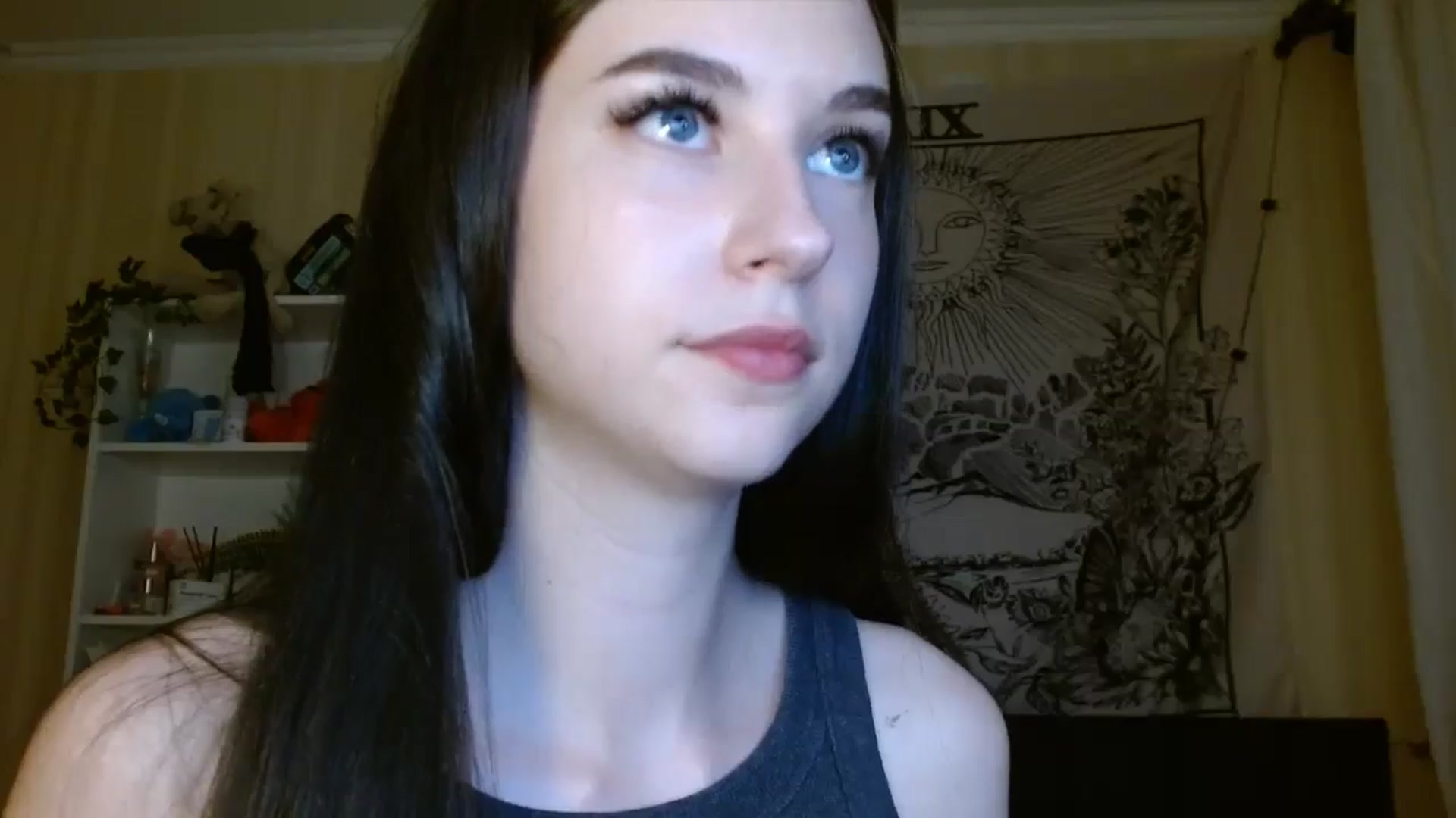 Gallery image thumbnail from ElsieF_'s myfreecams stream on, 06/14/2024, 18:42 image 11 of 20