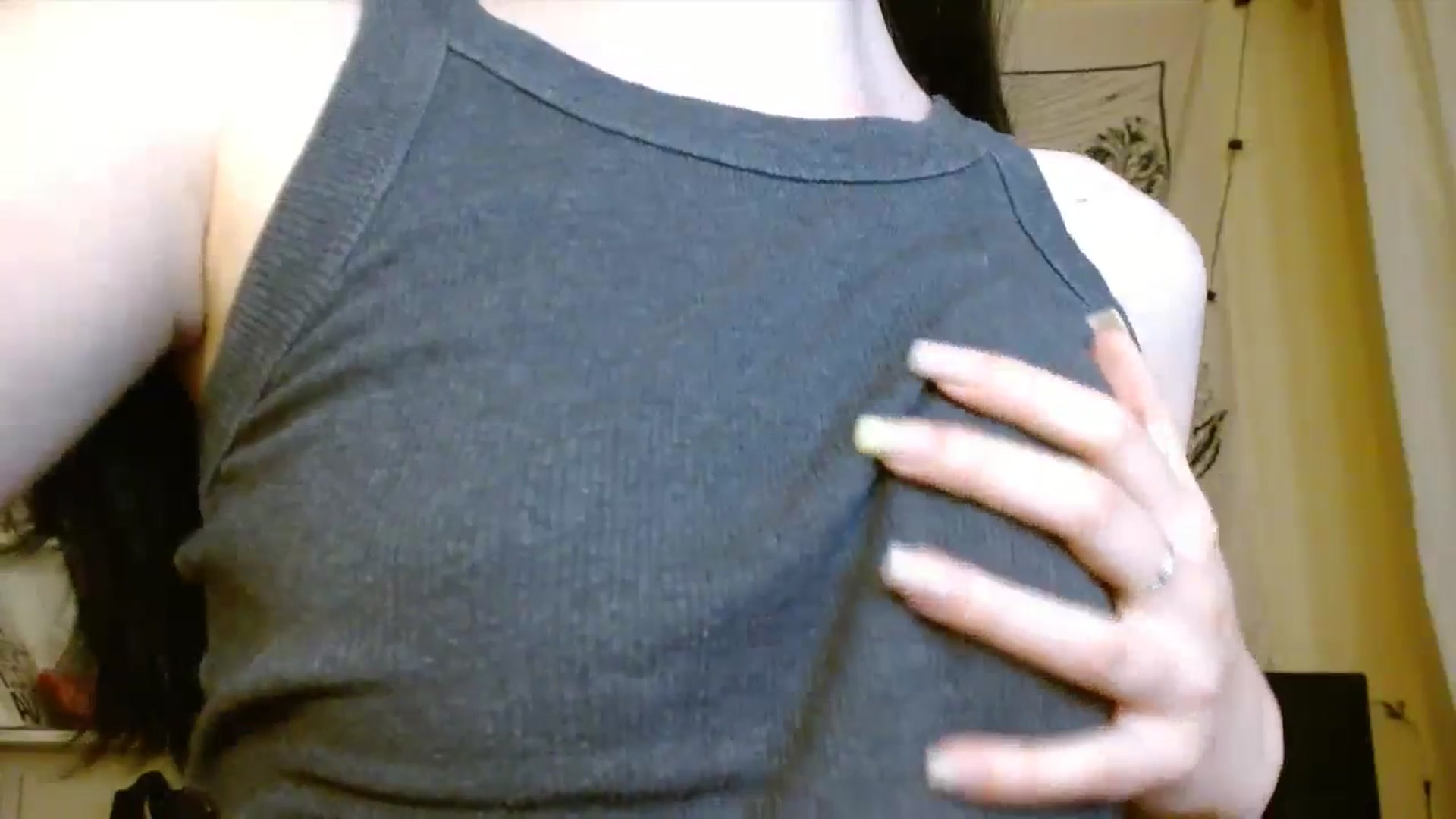 Gallery image thumbnail from ElsieF_'s myfreecams stream on, 06/14/2024, 19:15 image 18 of 20