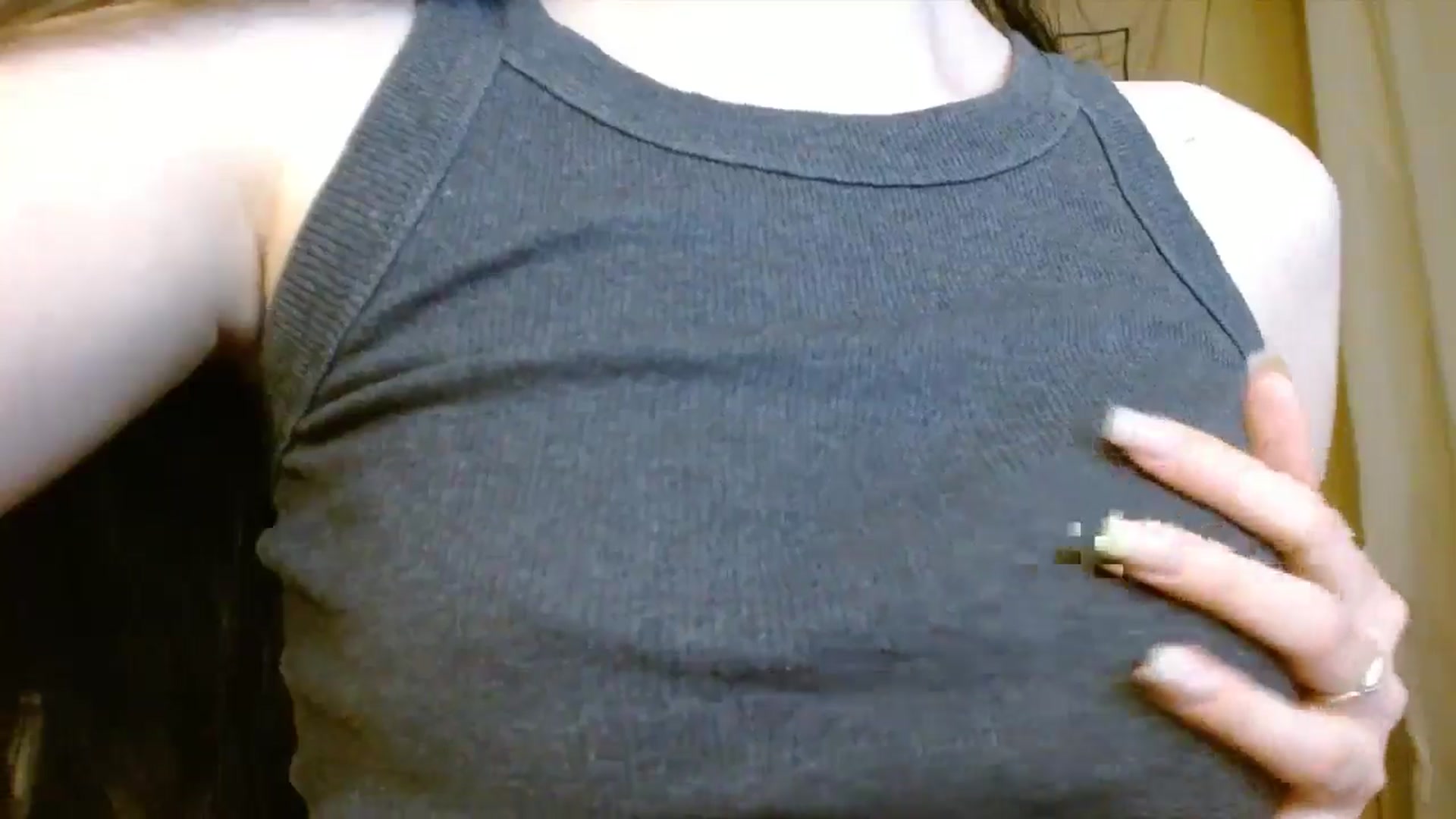 Gallery image thumbnail from ElsieF_'s myfreecams stream on, 06/14/2024, 19:15 image 8 of 20