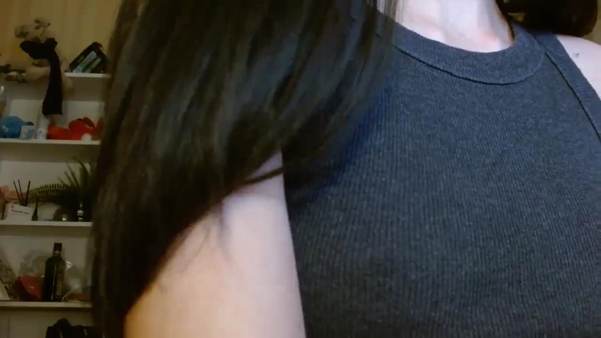Gallery image thumbnail from ElsieF_'s myfreecams stream on, 06/14/2024, 19:15 image 20 of 20