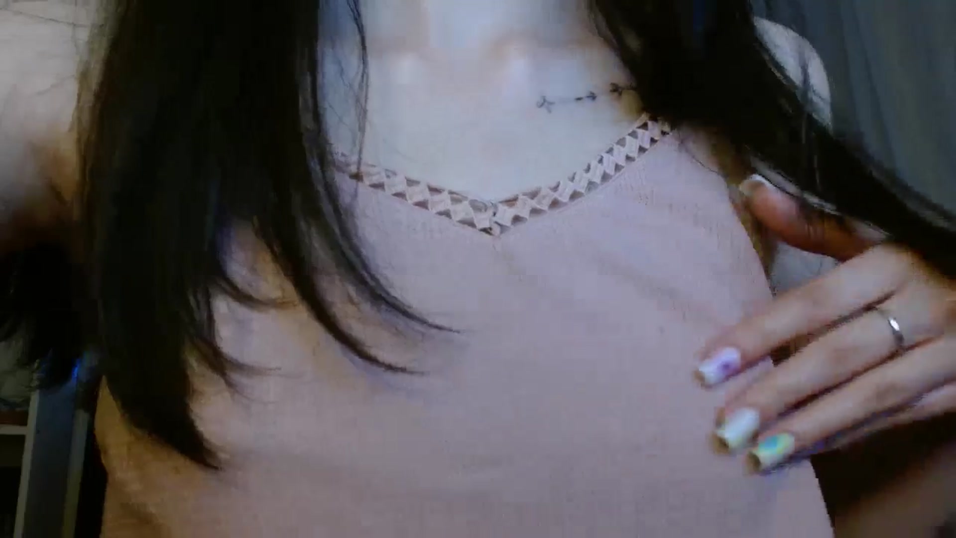 Gallery image thumbnail from ElsieF_'s myfreecams stream on, 06/15/2024, 19:50 image 10 of 20