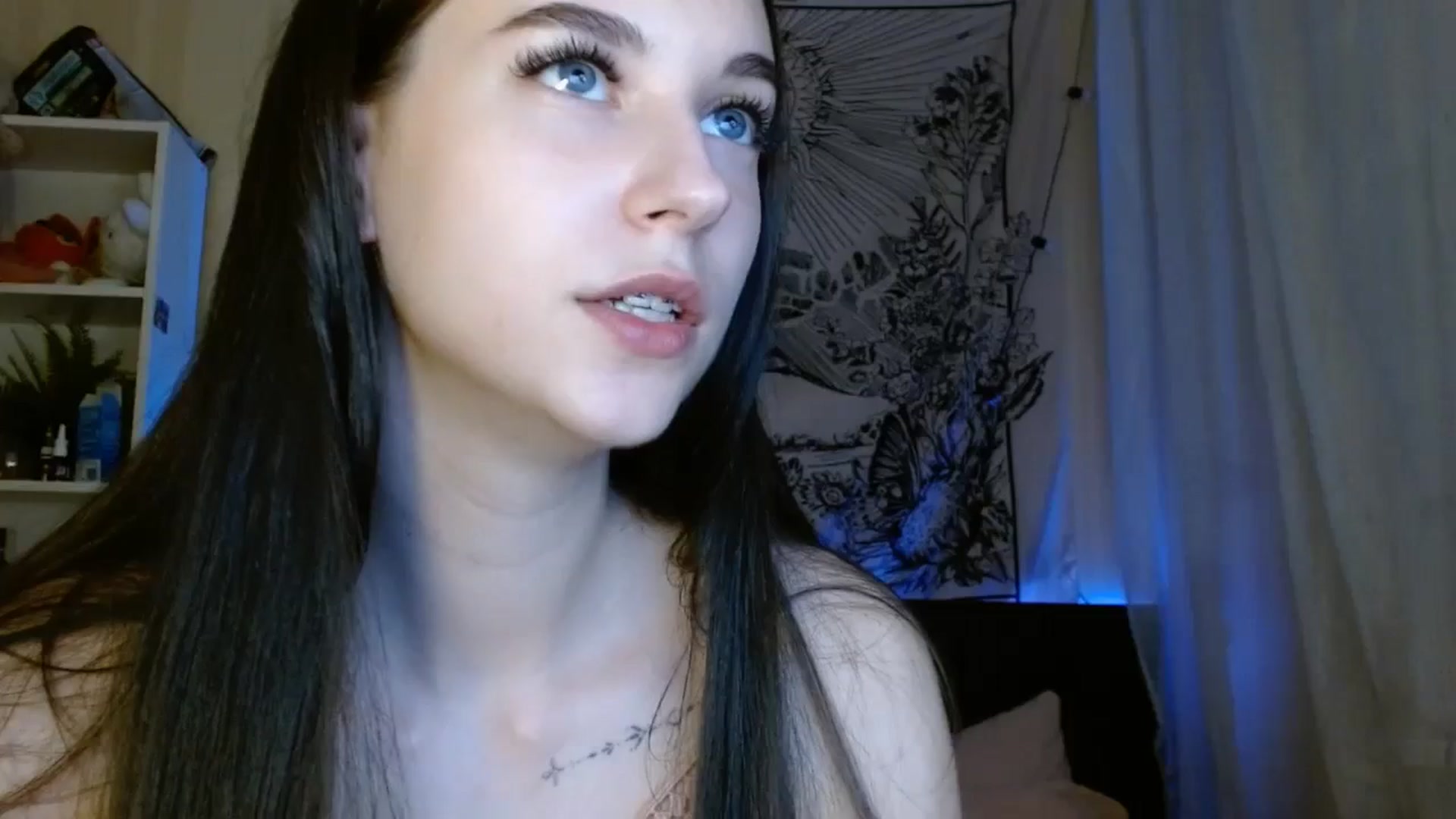 Gallery image thumbnail from ElsieF_'s myfreecams stream on, 06/15/2024, 20:05 image 14 of 20