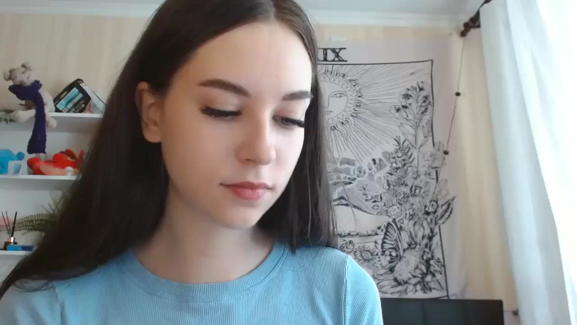 Gallery image thumbnail from ElsieF_'s myfreecams stream on, 06/16/2024, 07:55 image 1 of 20