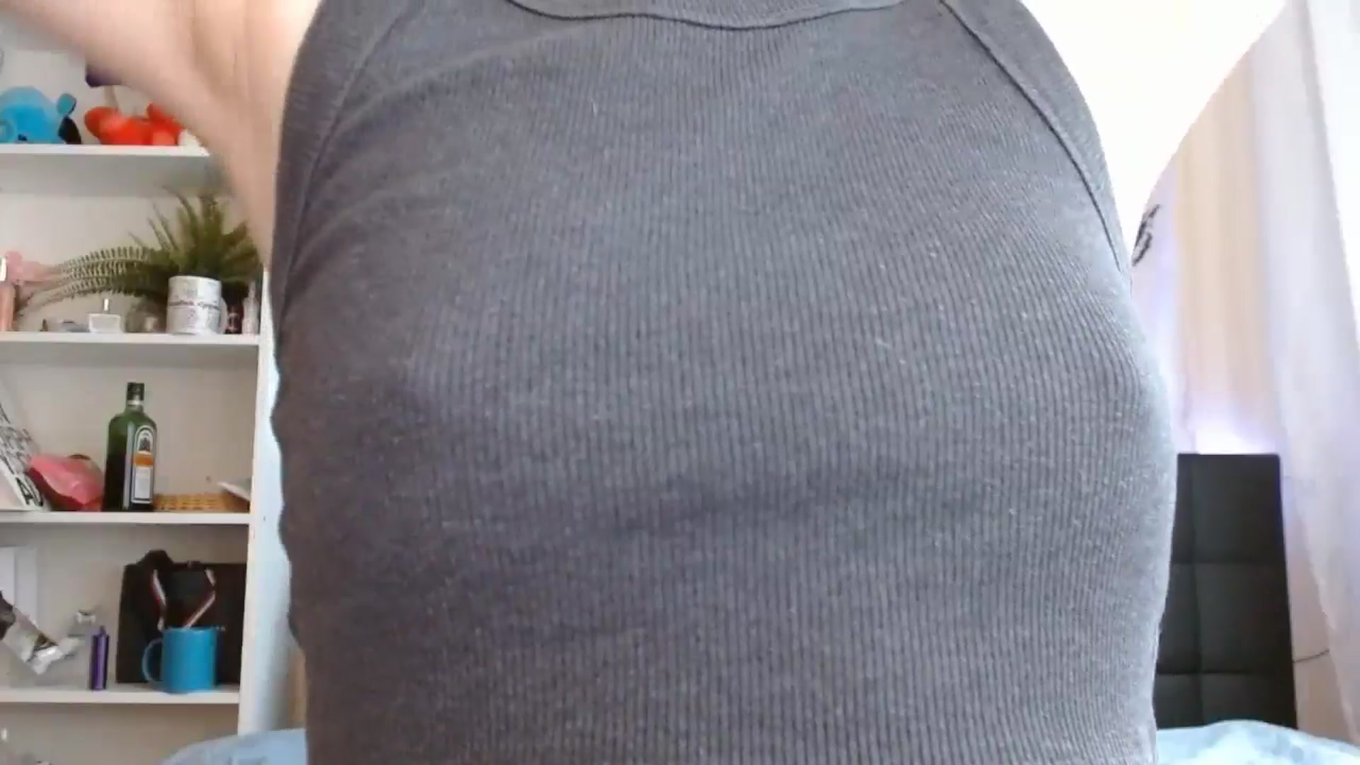 Gallery image thumbnail from ElsieF_'s myfreecams stream on, 06/21/2024, 15:42 image 11 of 20