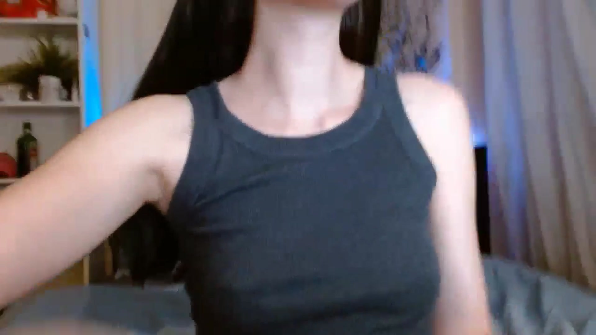 Gallery image thumbnail from ElsieF_'s myfreecams stream on, 06/21/2024, 17:58 image 2 of 20