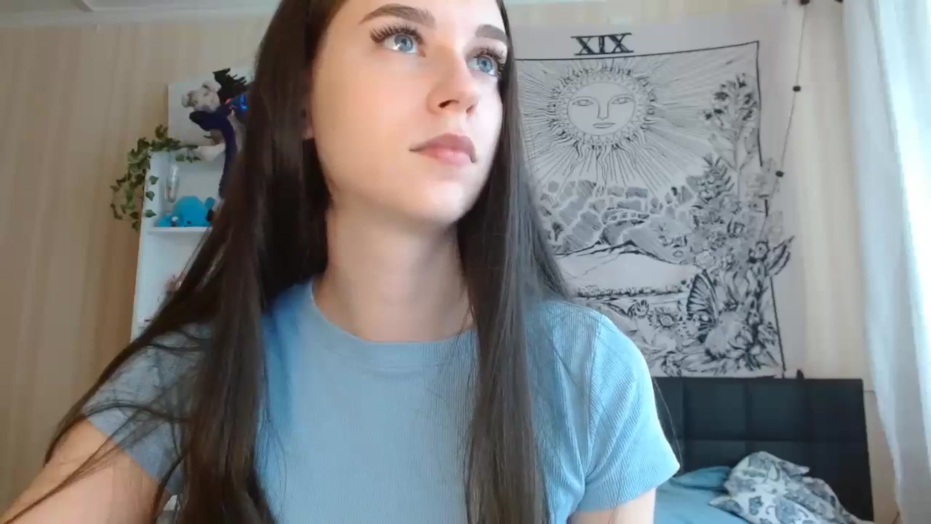 Gallery image thumbnail from ElsieF_'s myfreecams stream on, 06/22/2024, 09:12 image 15 of 20