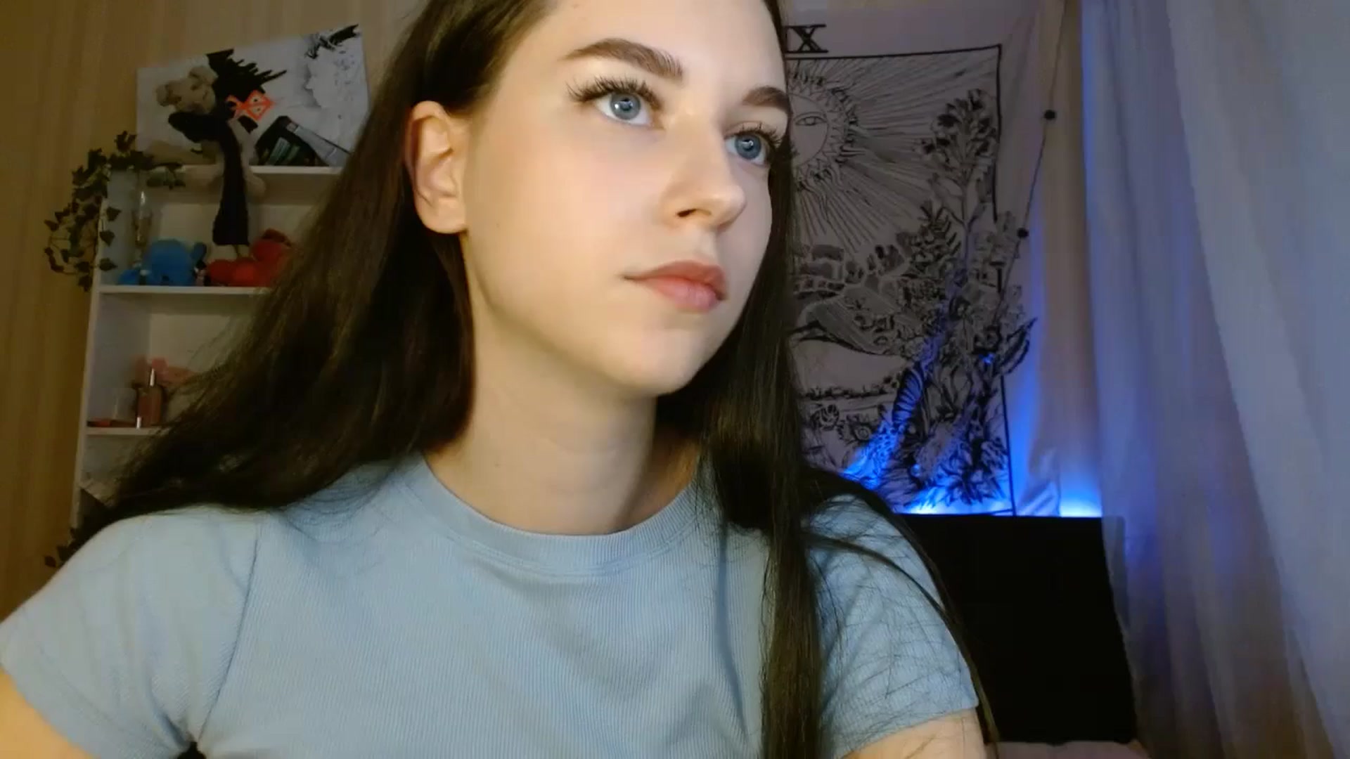 Gallery image thumbnail from ElsieF_'s myfreecams stream on, 06/28/2024, 17:32 image 2 of 20