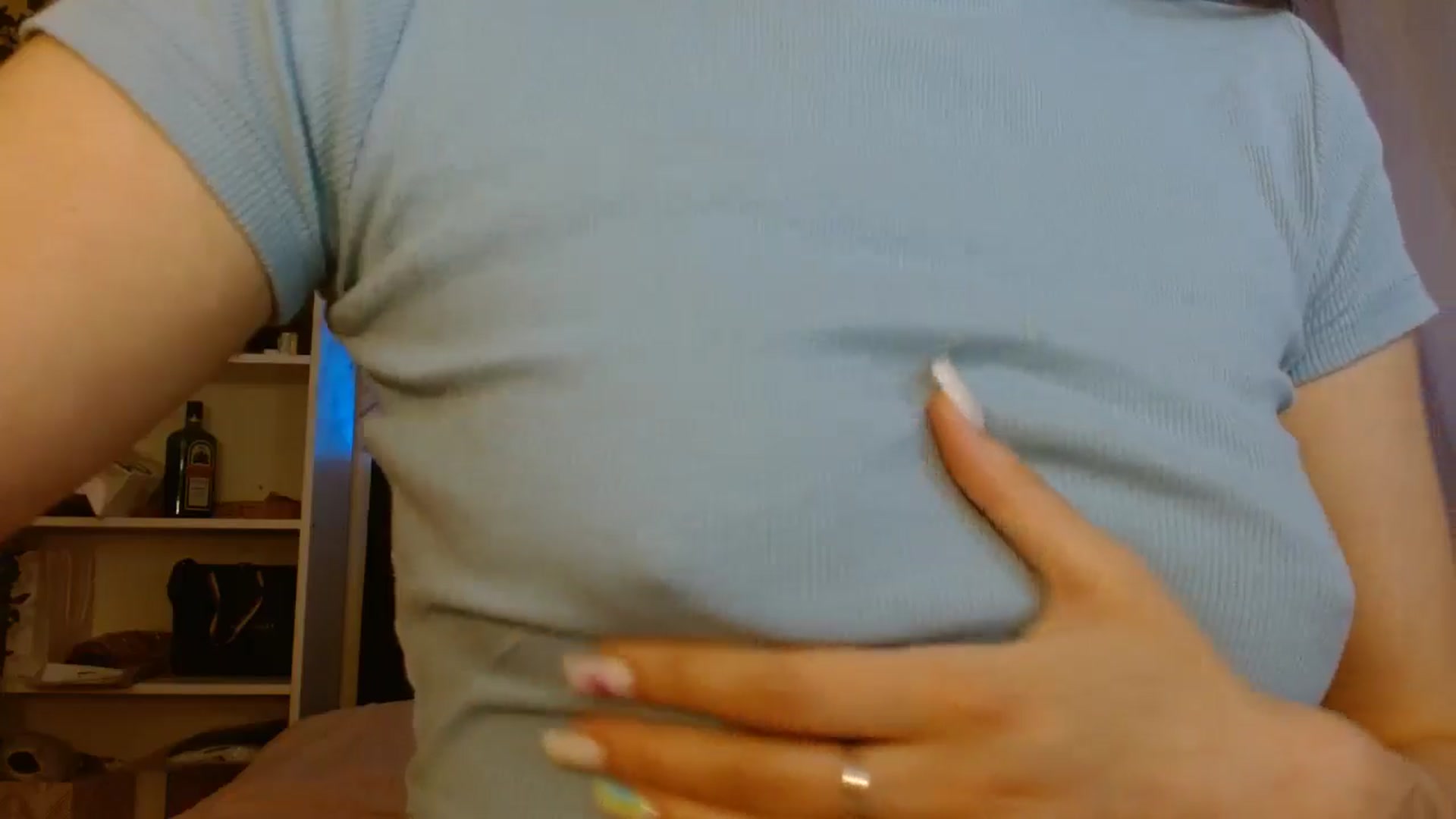 Gallery image thumbnail from ElsieF_'s myfreecams stream on, 06/28/2024, 17:32 image 13 of 20