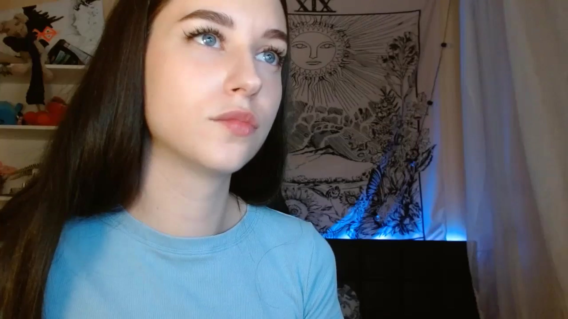 Gallery image thumbnail from ElsieF_'s myfreecams stream on, 06/28/2024, 18:38 image 9 of 20