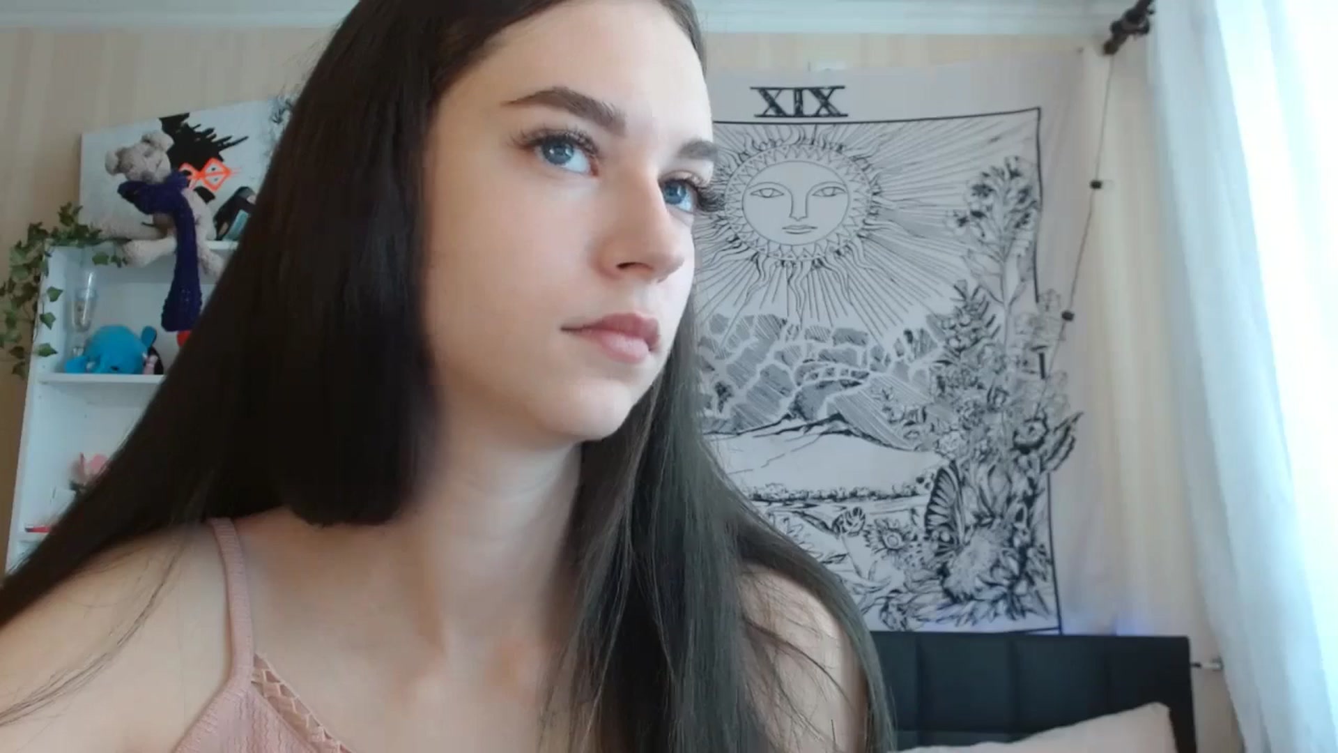 Gallery image thumbnail from ElsieF_'s myfreecams stream on, 07/01/2024, 07:23 image 8 of 20