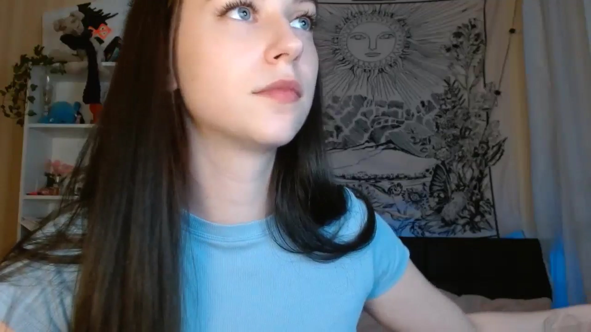 Gallery image thumbnail from ElsieF_'s myfreecams stream on, 07/02/2024, 17:18 image 10 of 20