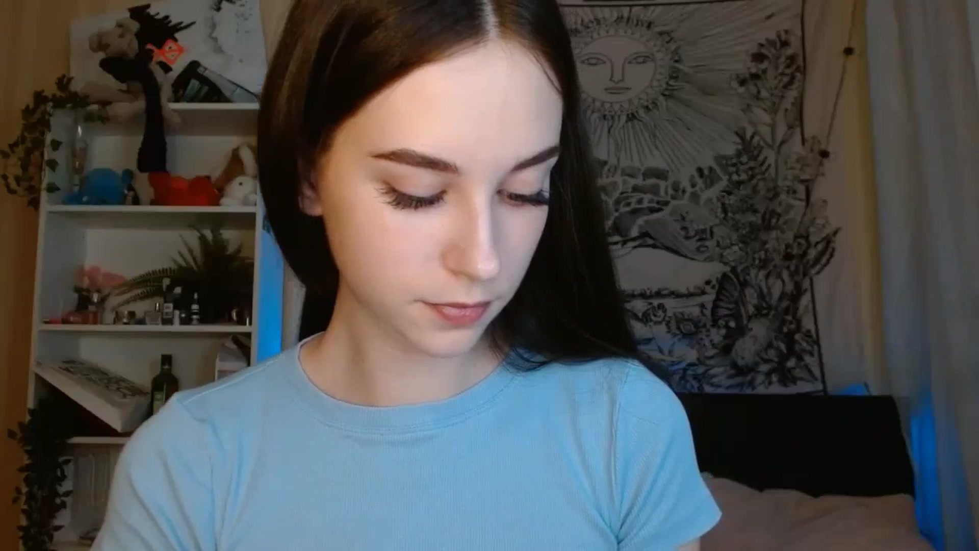 Gallery image thumbnail from ElsieF_'s myfreecams stream on, 07/02/2024, 17:18 image 9 of 20