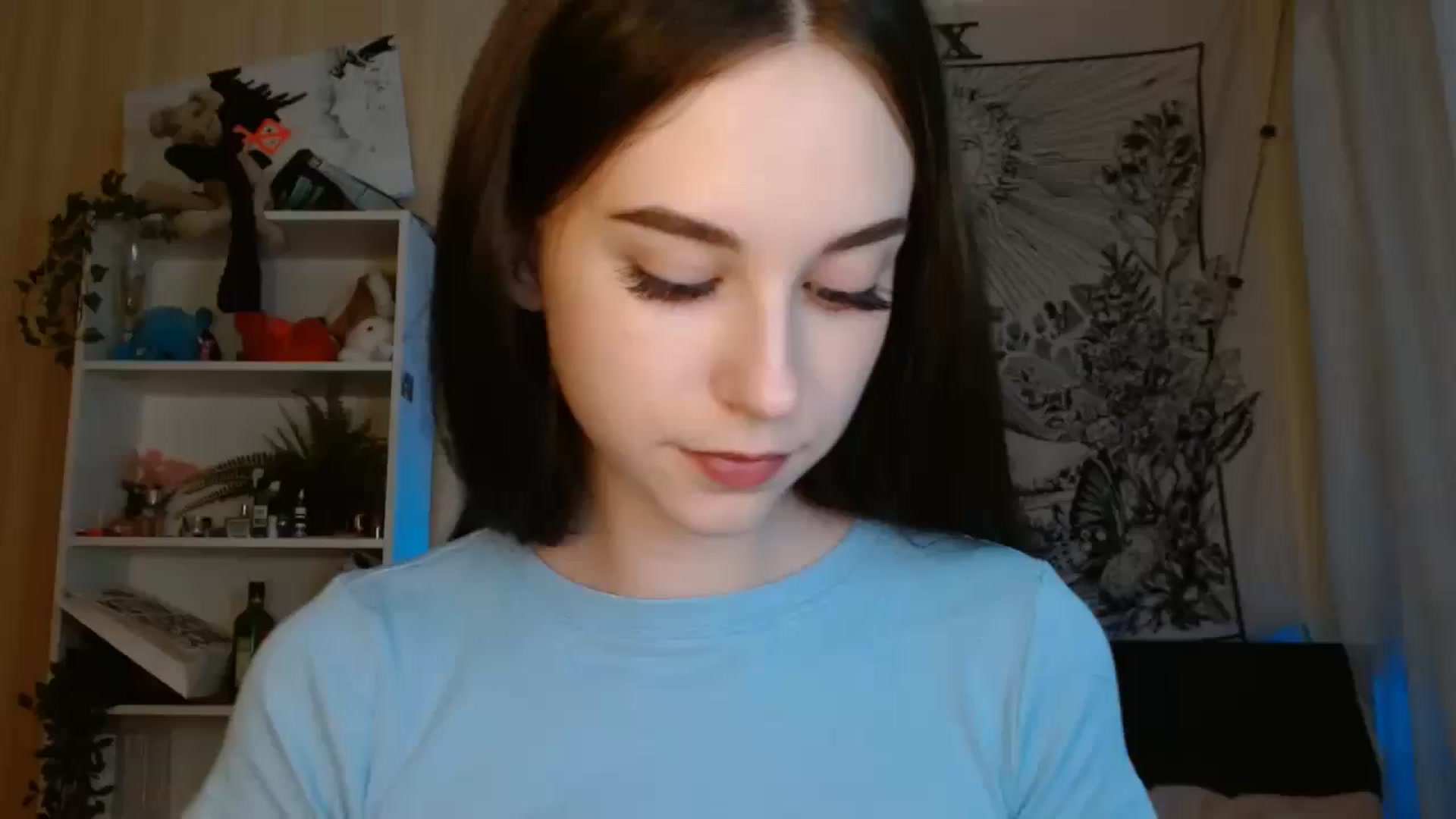 Gallery image thumbnail from ElsieF_'s myfreecams stream on, 07/02/2024, 17:18 image 2 of 20