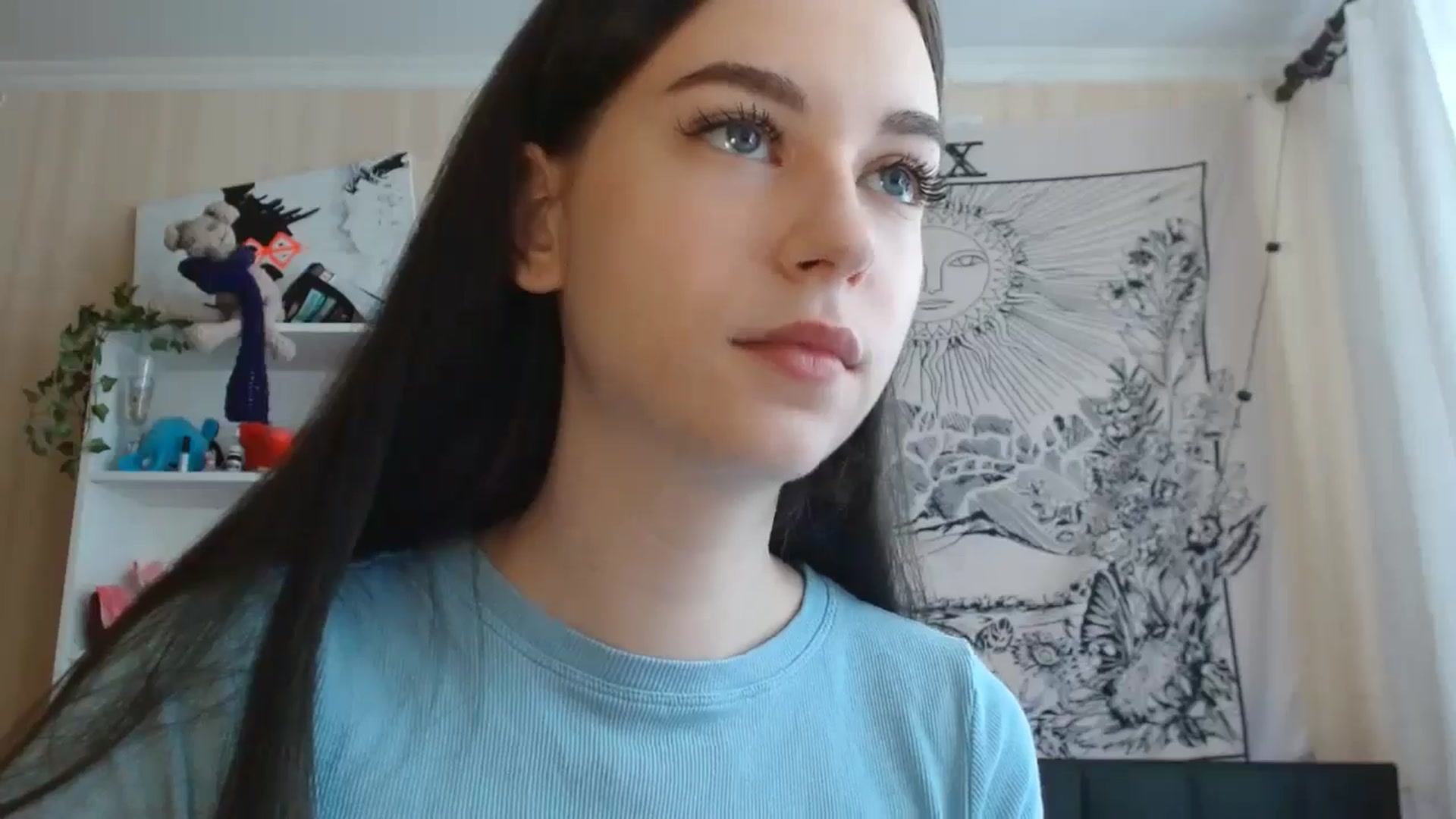 Gallery image thumbnail from ElsieF_'s myfreecams stream on, 07/05/2024, 07:28 image 13 of 20