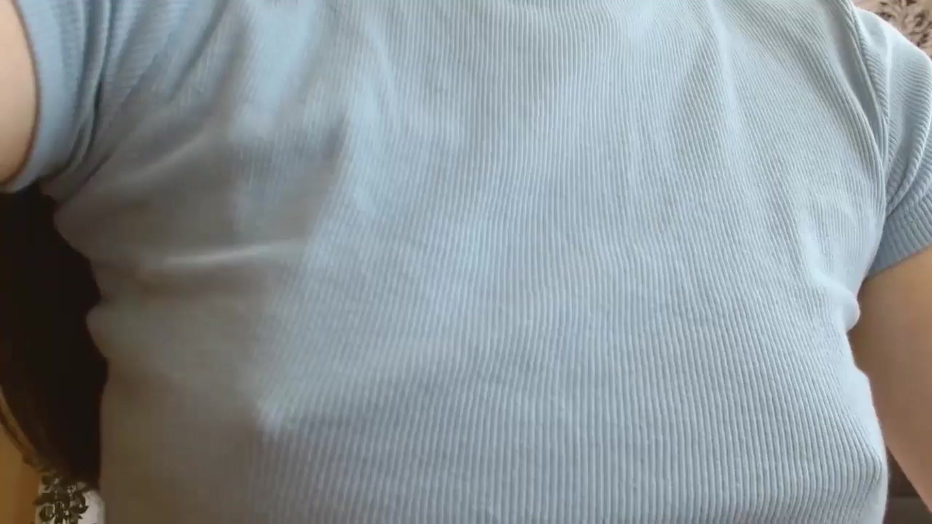 Gallery image thumbnail from ElsieF_'s myfreecams stream on, 07/05/2024, 09:09 image 1 of 20