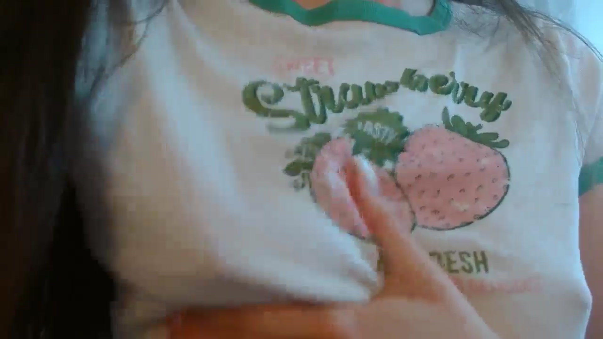 Gallery image thumbnail from ElsieF_'s myfreecams stream on, 07/07/2024, 04:06 image 12 of 20