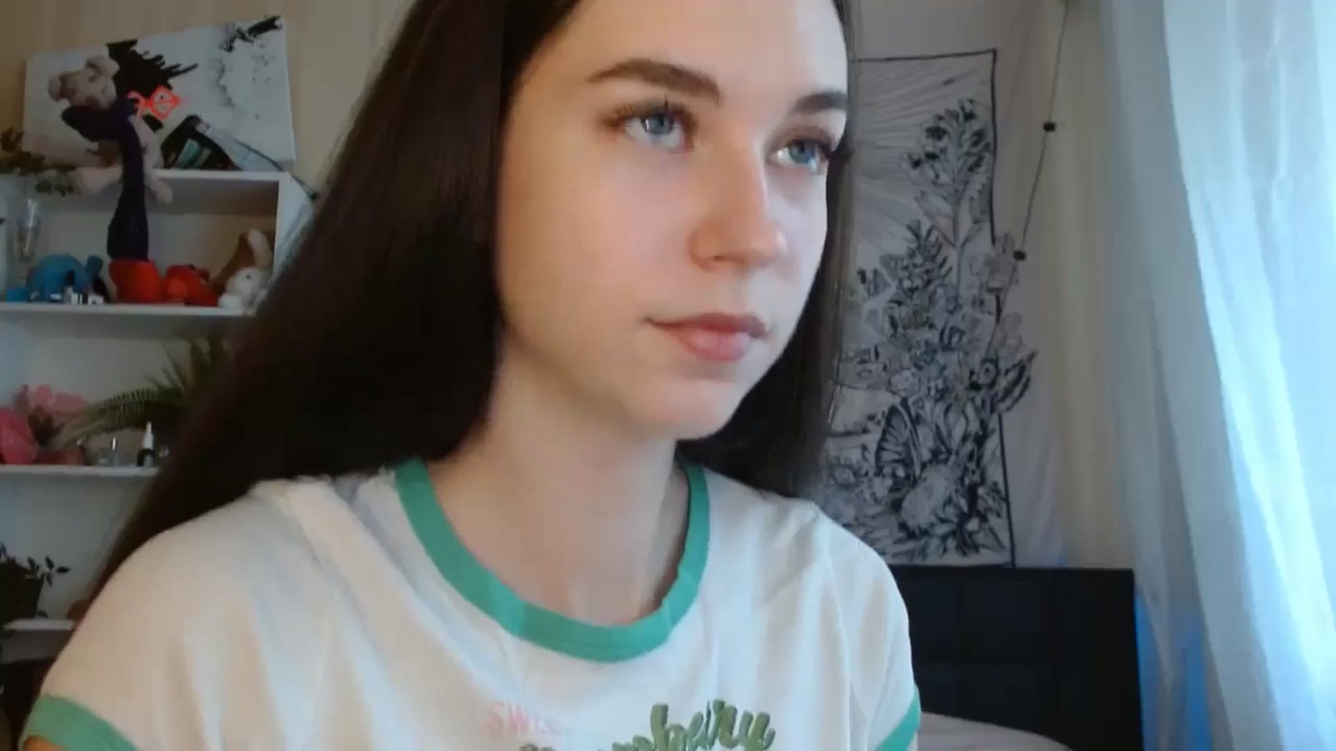 Gallery image thumbnail from ElsieF_'s myfreecams stream on, 07/07/2024, 04:06 image 6 of 20