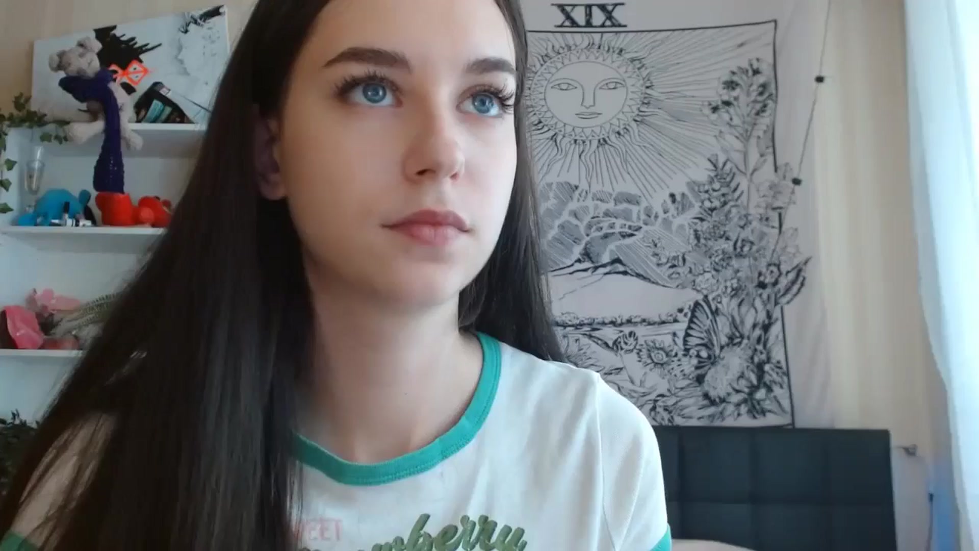 Gallery image thumbnail from ElsieF_'s myfreecams stream on, 07/07/2024, 07:20 image 3 of 20