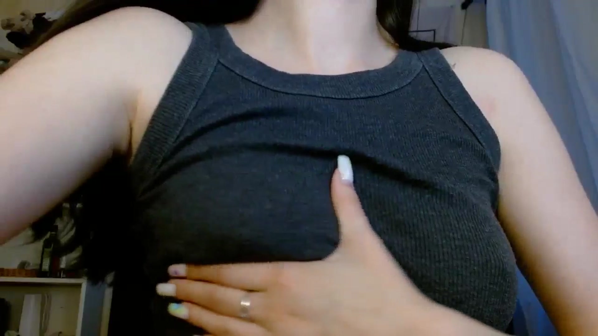 Gallery image thumbnail from ElsieF_'s myfreecams stream on, 07/07/2024, 18:00 image 12 of 20