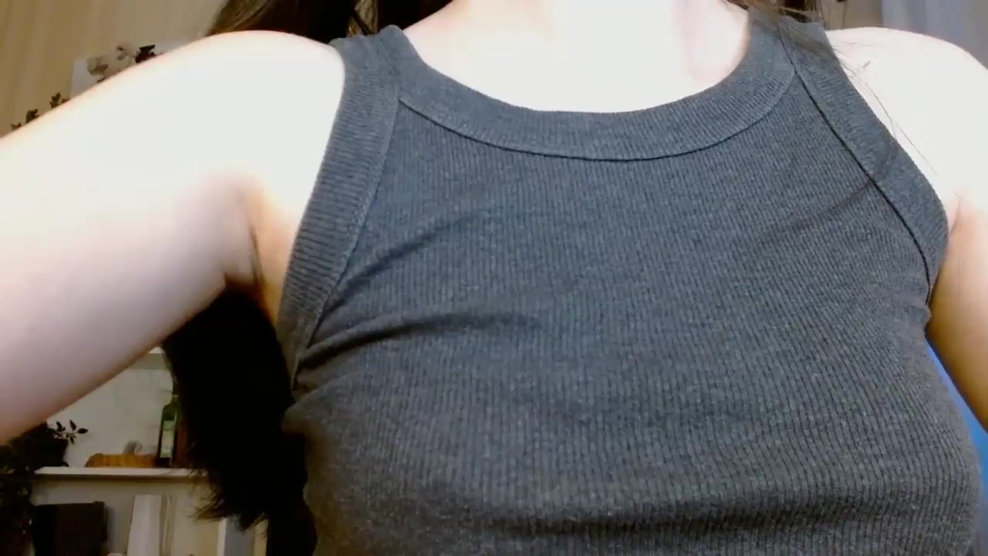Gallery image thumbnail from ElsieF_'s myfreecams stream on, 07/07/2024, 18:22 image 14 of 20