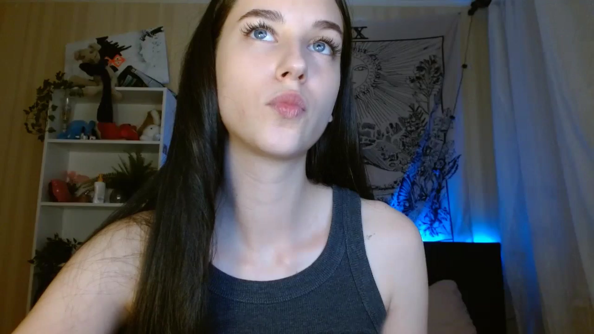 Gallery image thumbnail from ElsieF_'s myfreecams stream on, 07/07/2024, 19:16 image 5 of 20