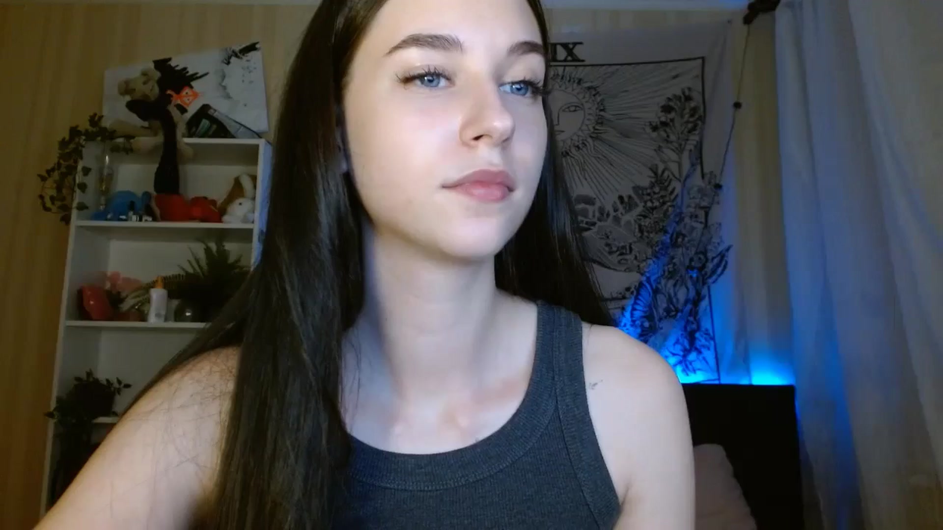 Gallery image thumbnail from ElsieF_'s myfreecams stream on, 07/07/2024, 19:16 image 7 of 20