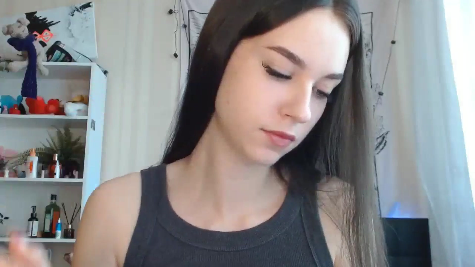Gallery image thumbnail from ElsieF_'s myfreecams stream on, 07/12/2024, 06:29 image 2 of 20