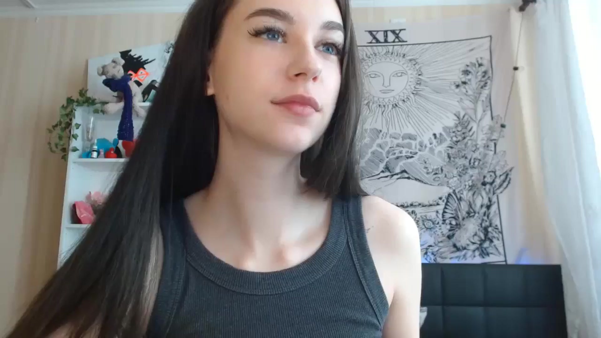 Gallery image thumbnail from ElsieF_'s myfreecams stream on, 07/12/2024, 06:51 image 2 of 20