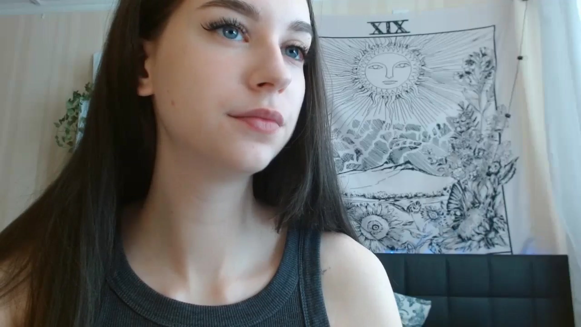 Gallery image thumbnail from ElsieF_'s myfreecams stream on, 07/12/2024, 07:42 image 19 of 20