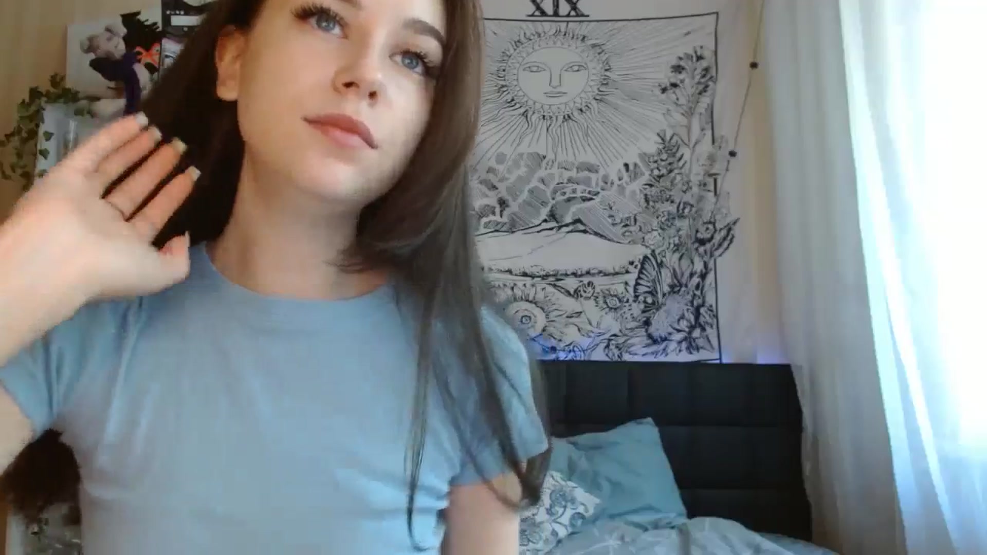 Gallery image thumbnail from ElsieF_'s myfreecams stream on, 07/13/2024, 05:19 image 9 of 20
