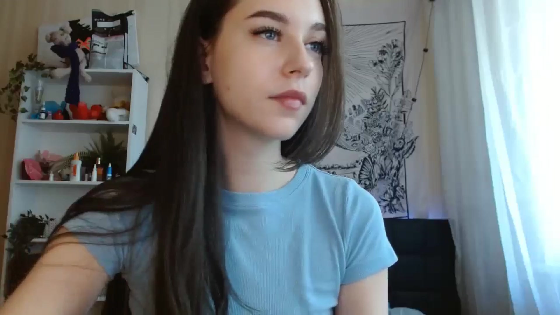 Gallery image thumbnail from ElsieF_'s myfreecams stream on, 07/13/2024, 05:19 image 11 of 20