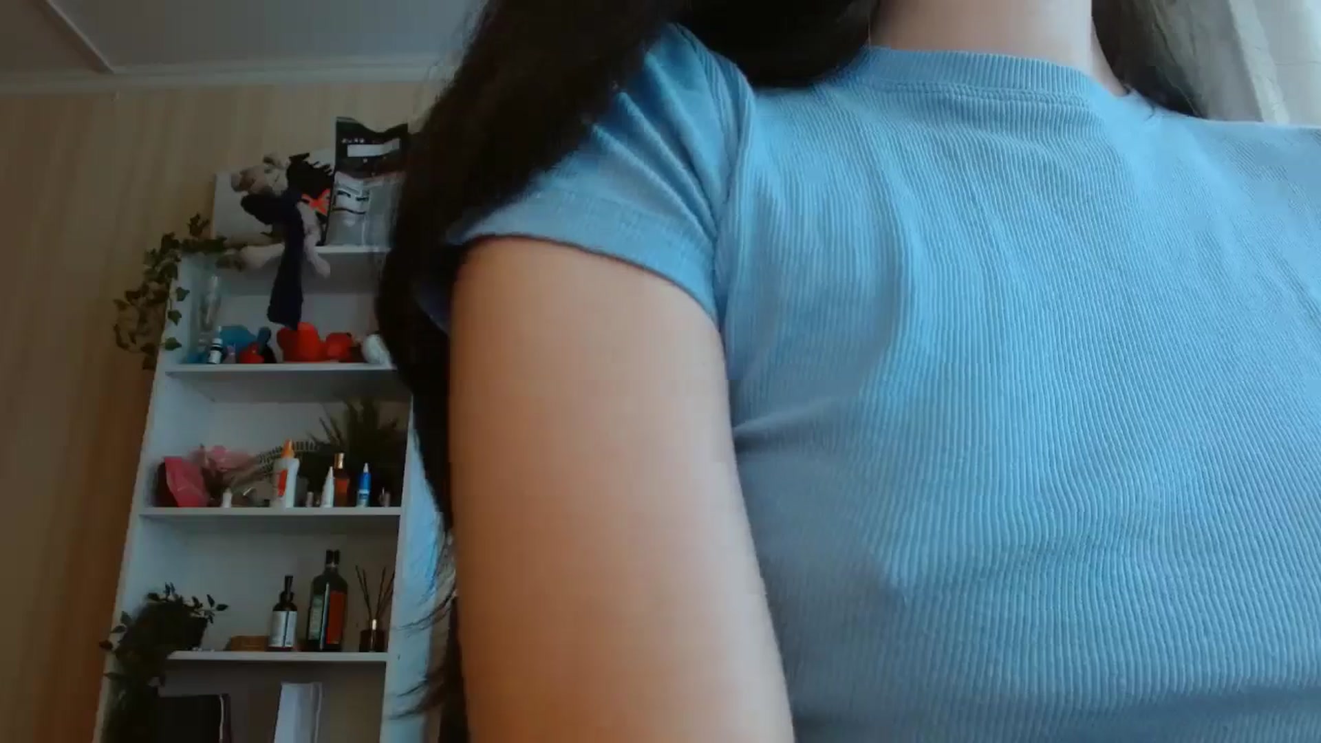 Gallery image thumbnail from ElsieF_'s myfreecams stream on, 07/13/2024, 05:19 image 18 of 20