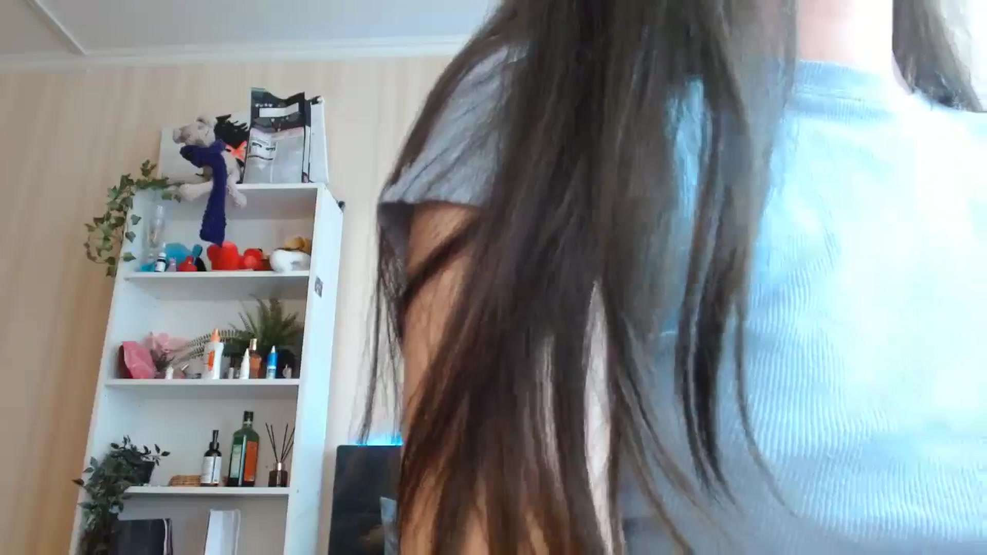 Gallery image thumbnail from ElsieF_'s myfreecams stream on, 07/13/2024, 05:19 image 19 of 20