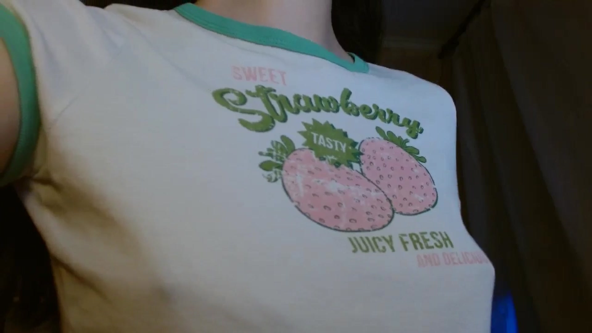 Gallery image thumbnail from ElsieF_'s myfreecams stream on, 07/14/2024, 19:00 image 10 of 20