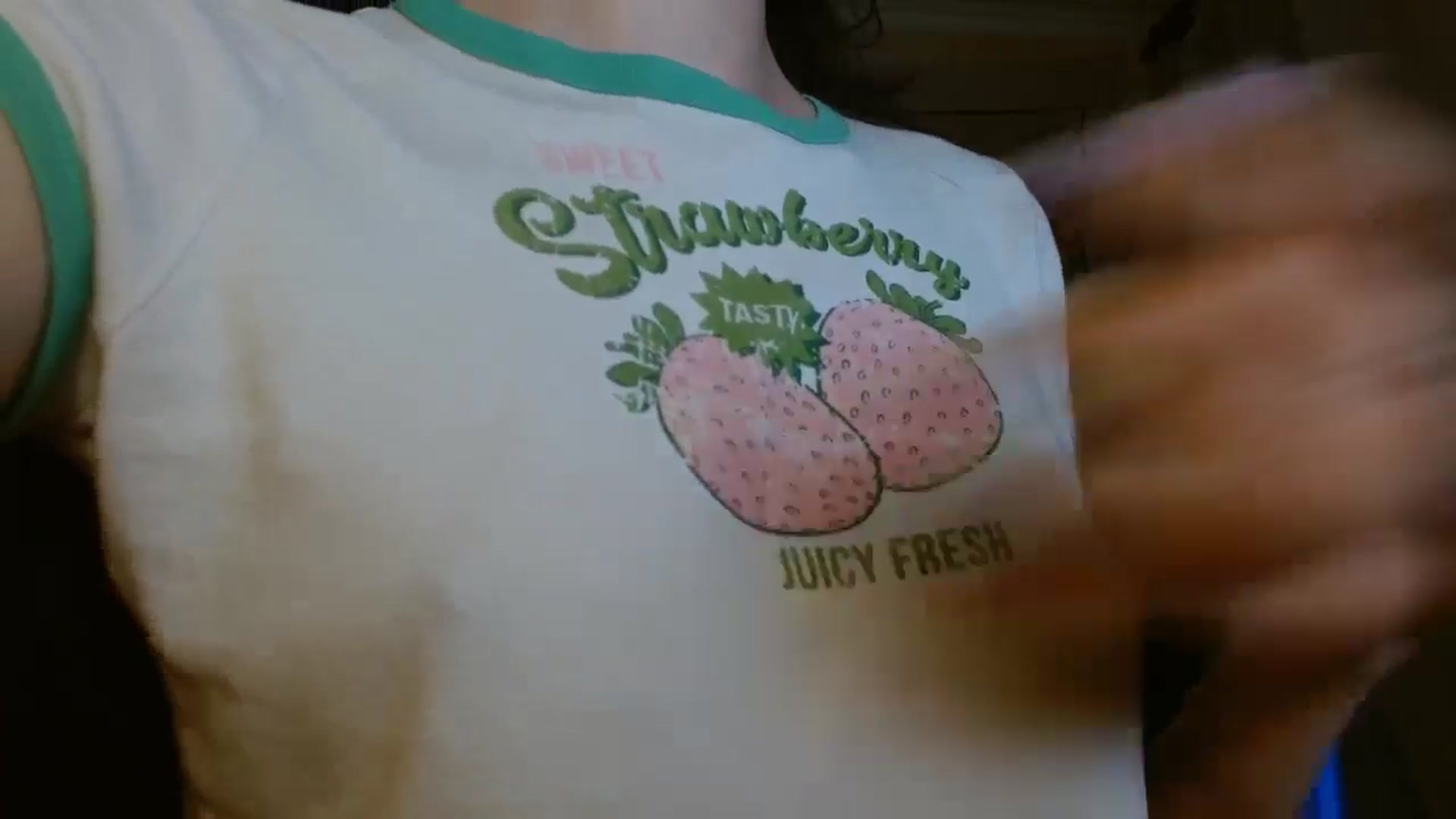Gallery image thumbnail from ElsieF_'s myfreecams stream on, 07/14/2024, 19:29 image 19 of 20