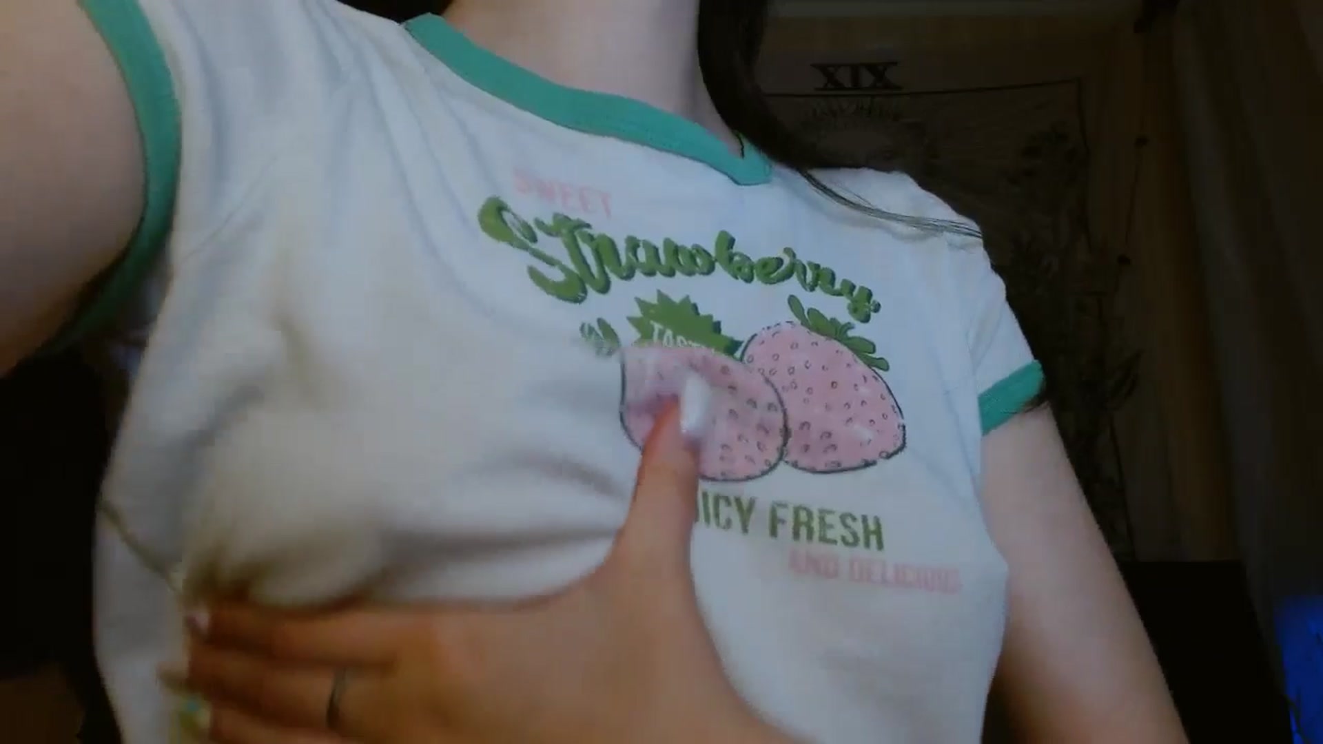 Gallery image thumbnail from ElsieF_'s myfreecams stream on, 07/14/2024, 19:29 image 10 of 20