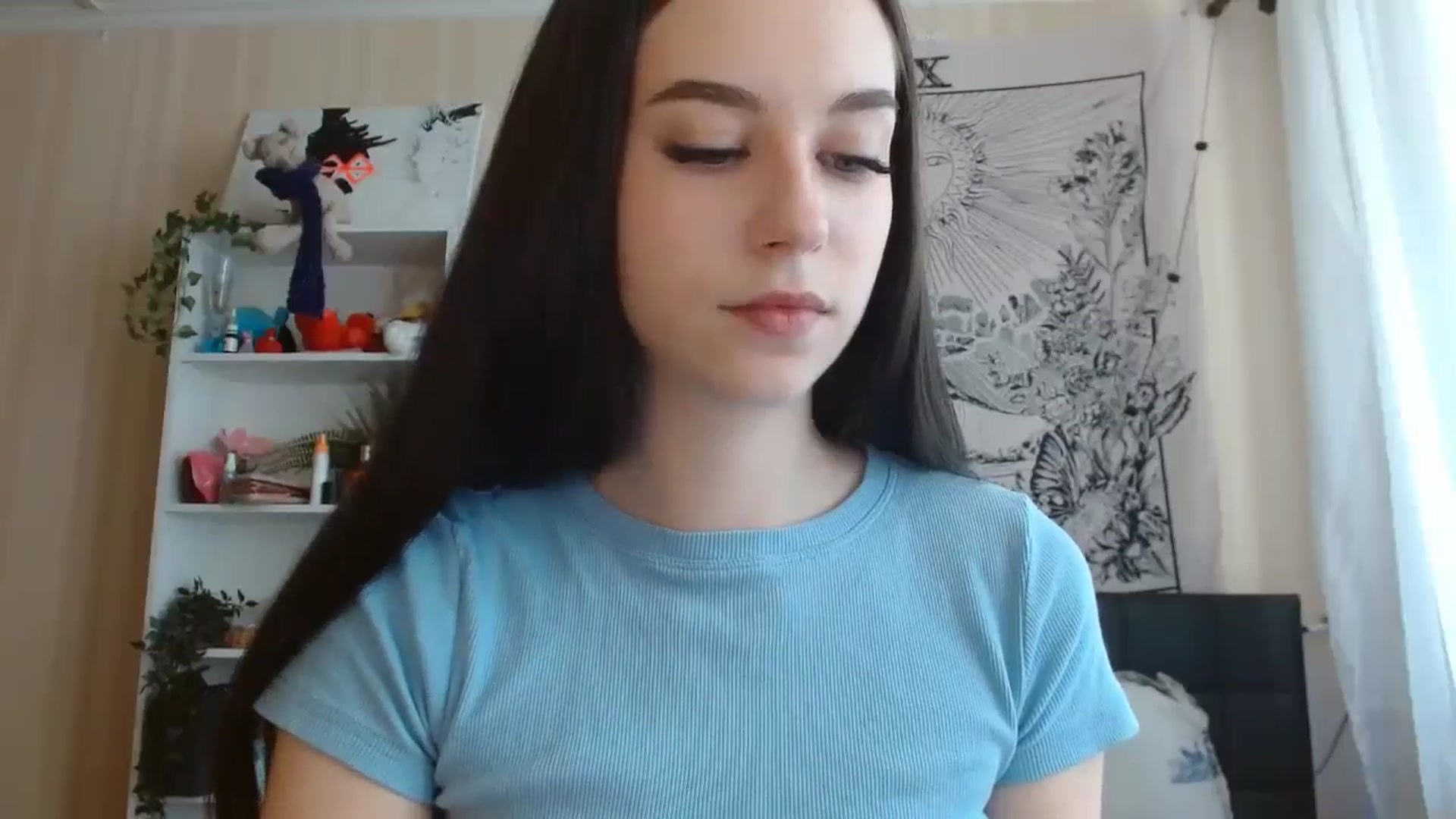 Gallery image thumbnail from ElsieF_'s myfreecams stream on, 07/18/2024, 07:16 image 2 of 20