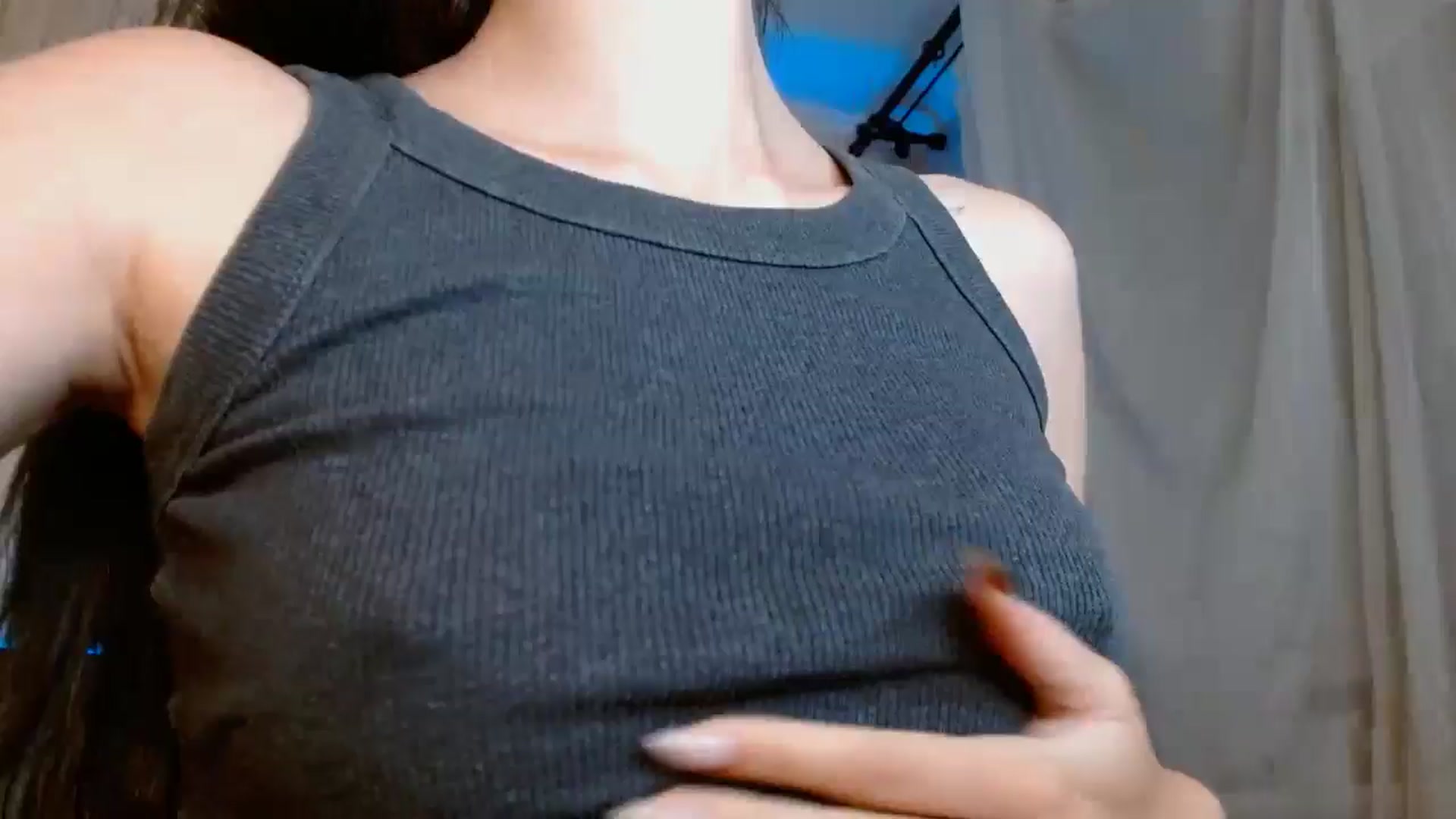 Gallery image thumbnail from ElsieF_'s myfreecams stream on, 08/02/2024, 18:08 image 1 of 20