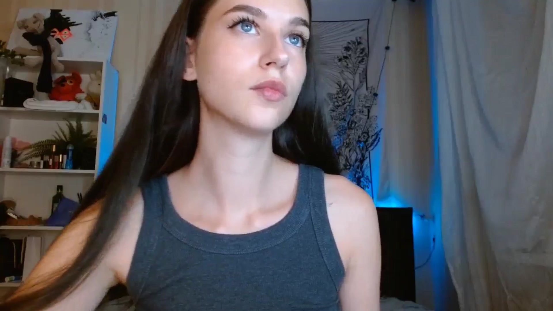 Gallery image thumbnail from ElsieF_'s myfreecams stream on, 08/02/2024, 18:40 image 20 of 20