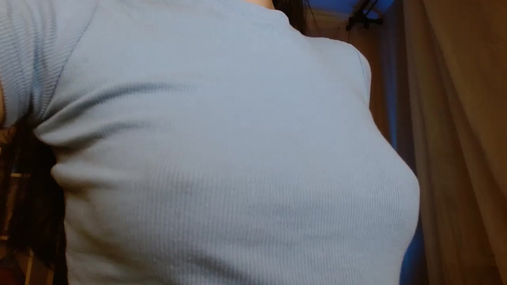Gallery image thumbnail from ElsieF_'s myfreecams stream on, 08/06/2024, 19:46 image 10 of 20