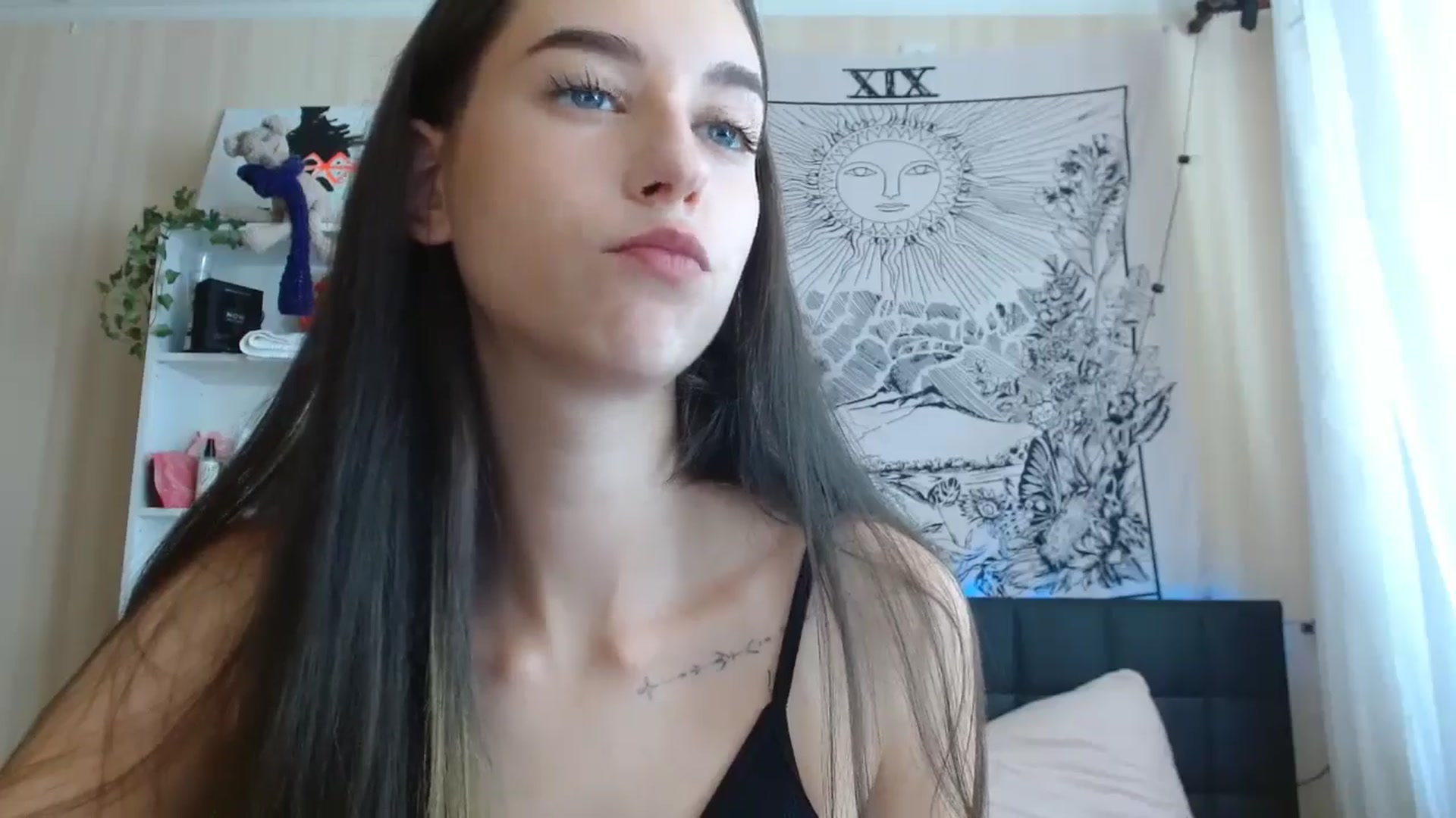Gallery image thumbnail from ElsieF_'s myfreecams stream on, 08/07/2024, 07:23 image 13 of 20