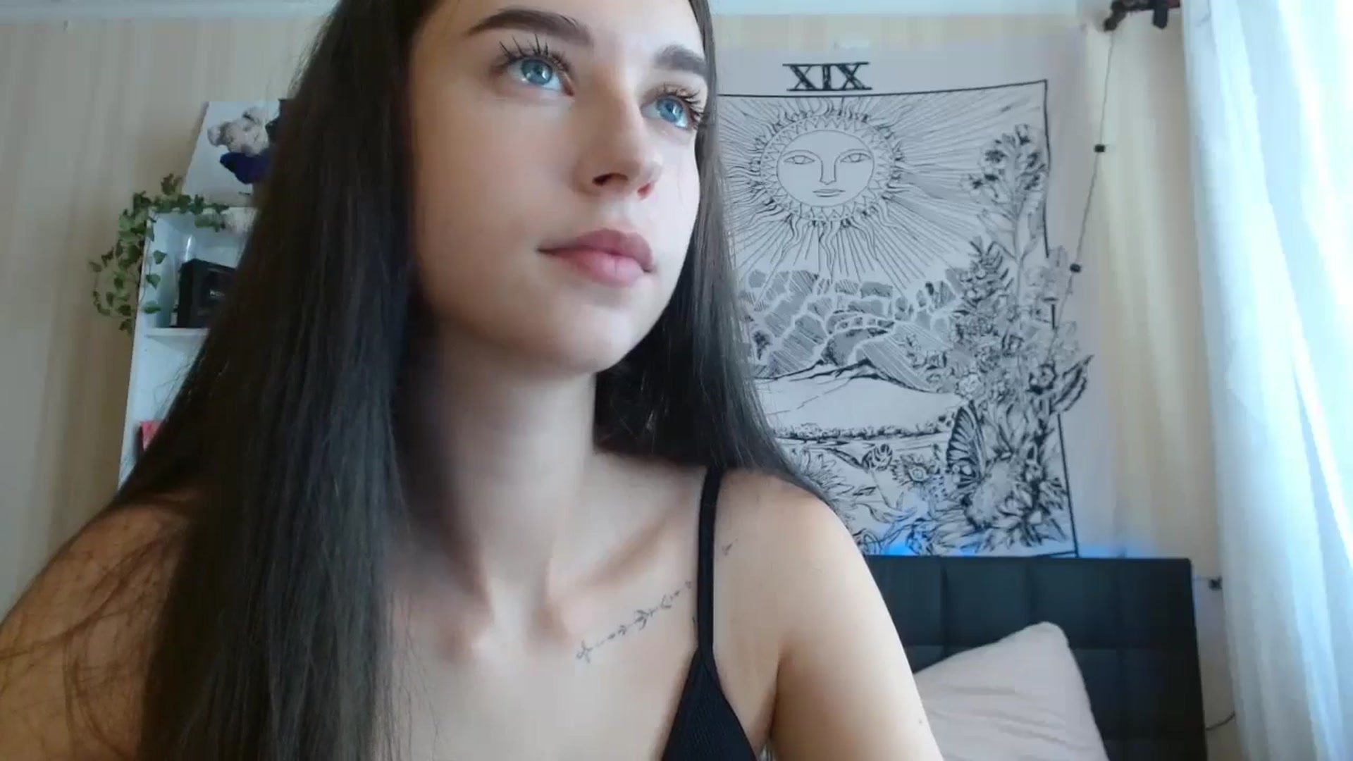 Gallery image thumbnail from ElsieF_'s myfreecams stream on, 08/07/2024, 07:23 image 9 of 20