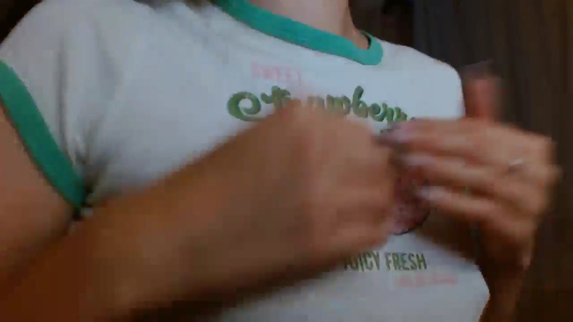 Gallery image thumbnail from ElsieF_'s myfreecams stream on, 08/08/2024, 20:08 image 10 of 20