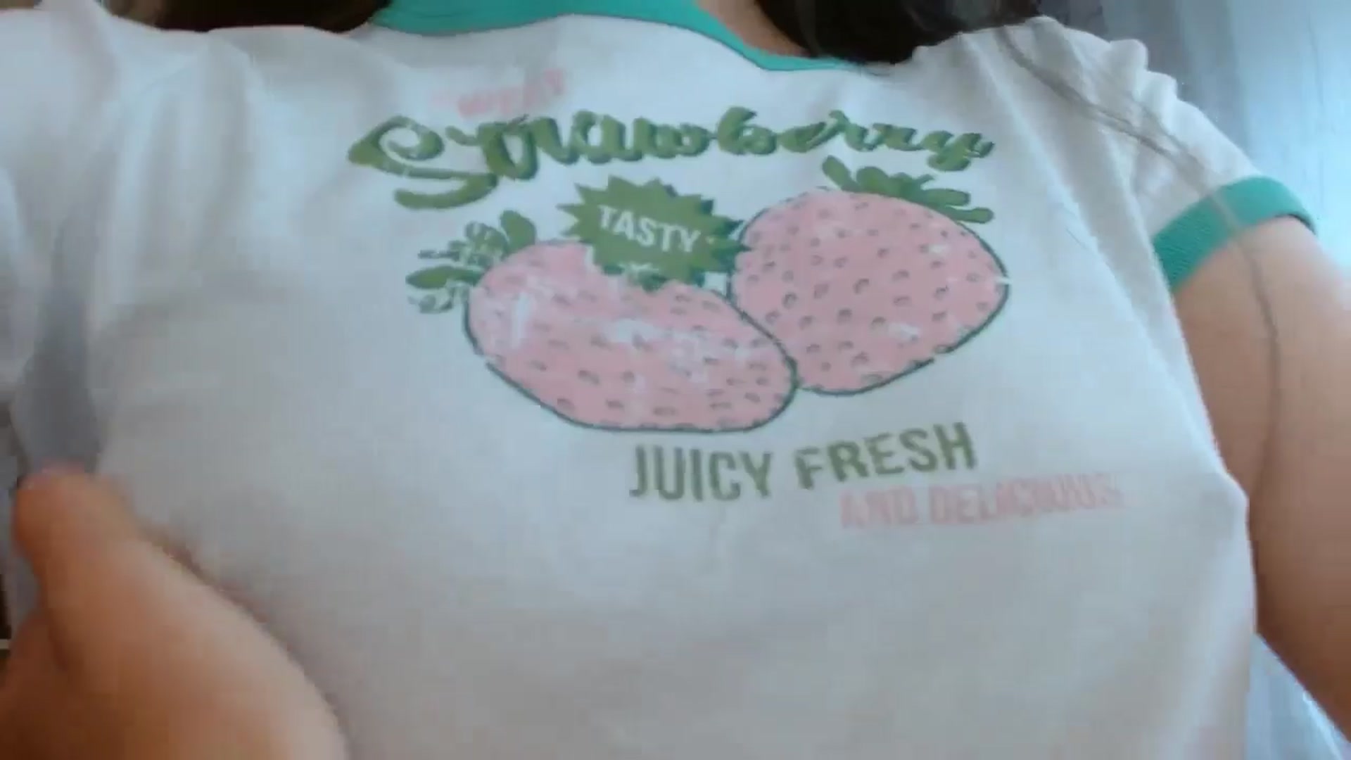 Gallery image thumbnail from ElsieF_'s myfreecams stream on, 08/09/2024, 05:13 image 9 of 20