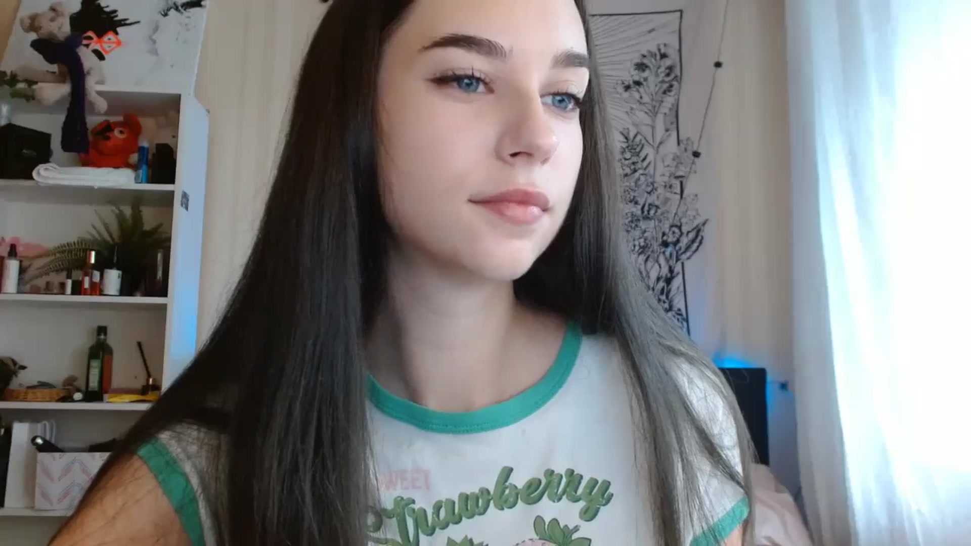 Gallery image thumbnail from ElsieF_'s myfreecams stream on, 08/09/2024, 05:13 image 16 of 20