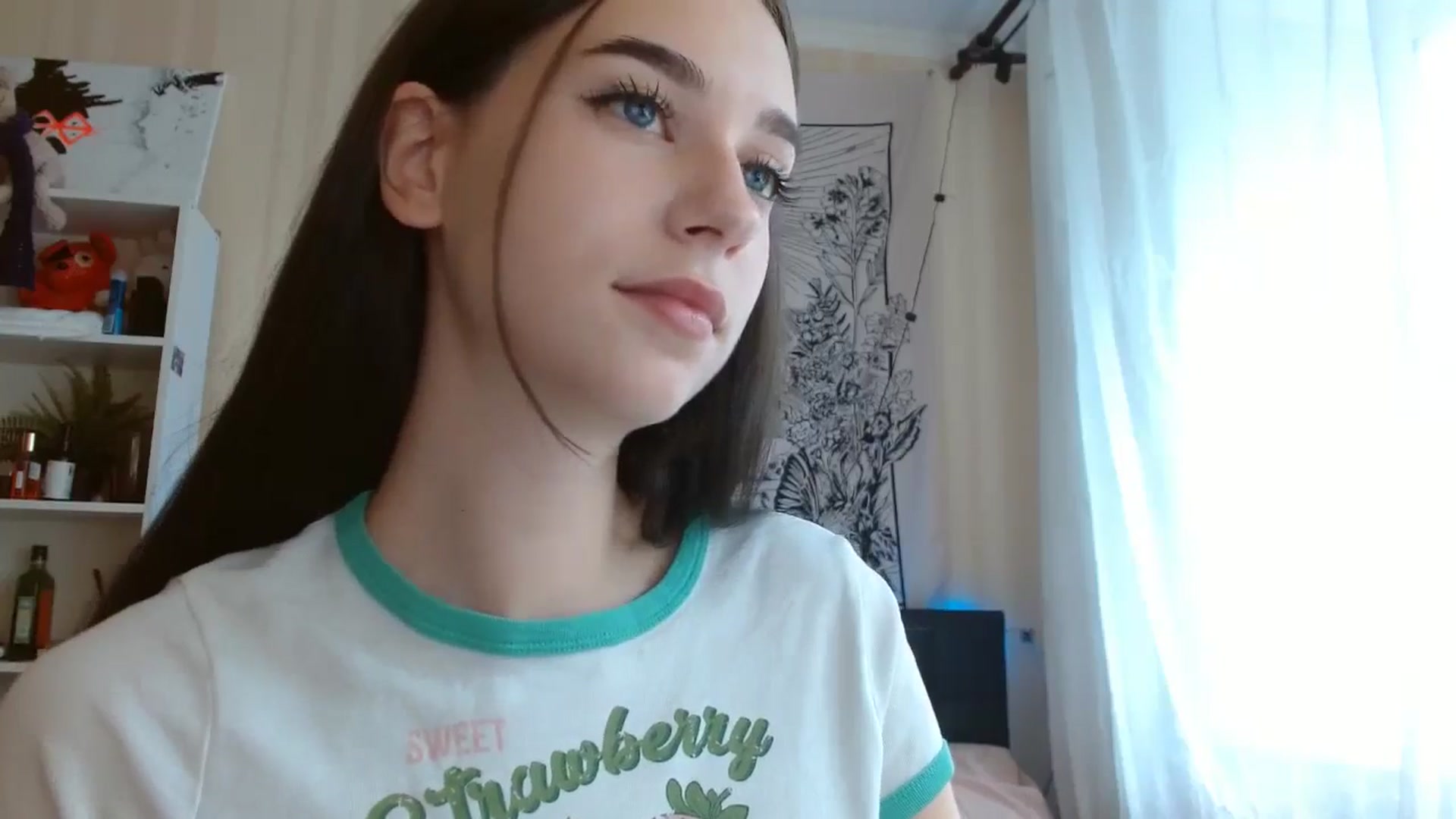 Gallery image thumbnail from ElsieF_'s myfreecams stream on, 08/09/2024, 05:46 image 19 of 20