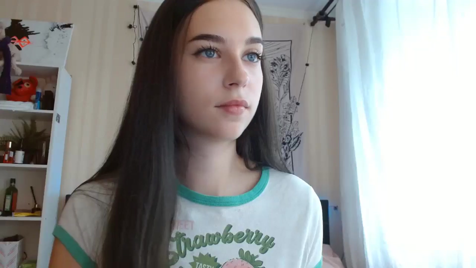 Gallery image thumbnail from ElsieF_'s myfreecams stream on, 08/09/2024, 05:46 image 15 of 20