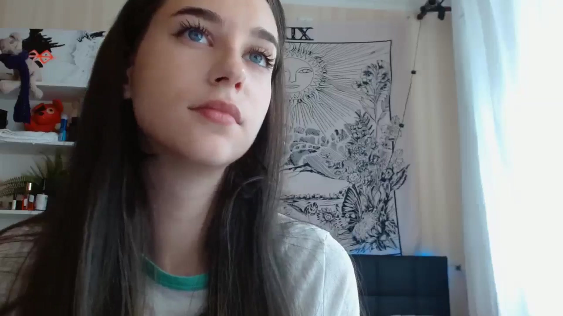 Gallery image thumbnail from ElsieF_'s myfreecams stream on, 08/09/2024, 06:25 image 16 of 20
