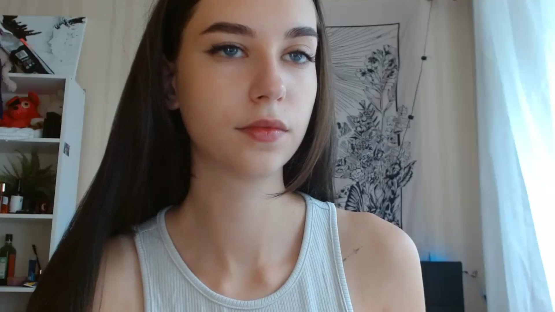 Gallery image thumbnail from ElsieF_'s myfreecams stream on, 08/10/2024, 06:29 image 5 of 20
